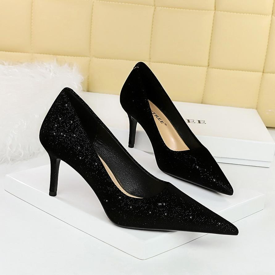 Bankett for kvinner tynne hæler med grunt munn spiss hodelykt Plysjkjerne sko med høye hæler