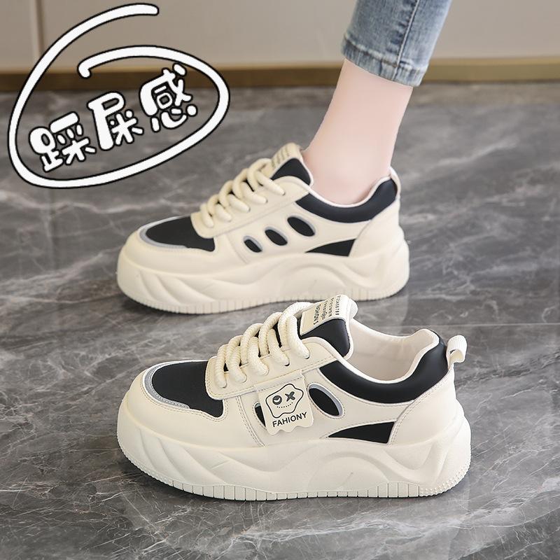 Height-increasing bread shoes spring new student platform casual sports board shoes