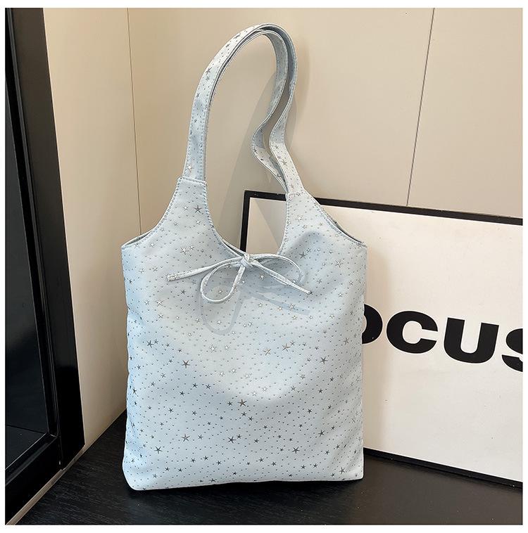 Korean-Style Starry Tote: 2026 Women's Single Shoulder, Large-Capacity Casual Handbag