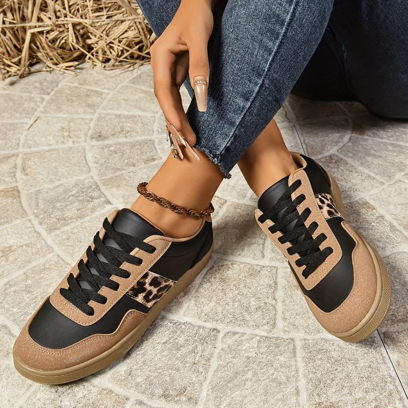 Women's Leopard Print Fashion Sneakers, Casual Lace-Up Low Top Shoes with Plain Toe, All-Season Man-Made Upper & Fabric Inner