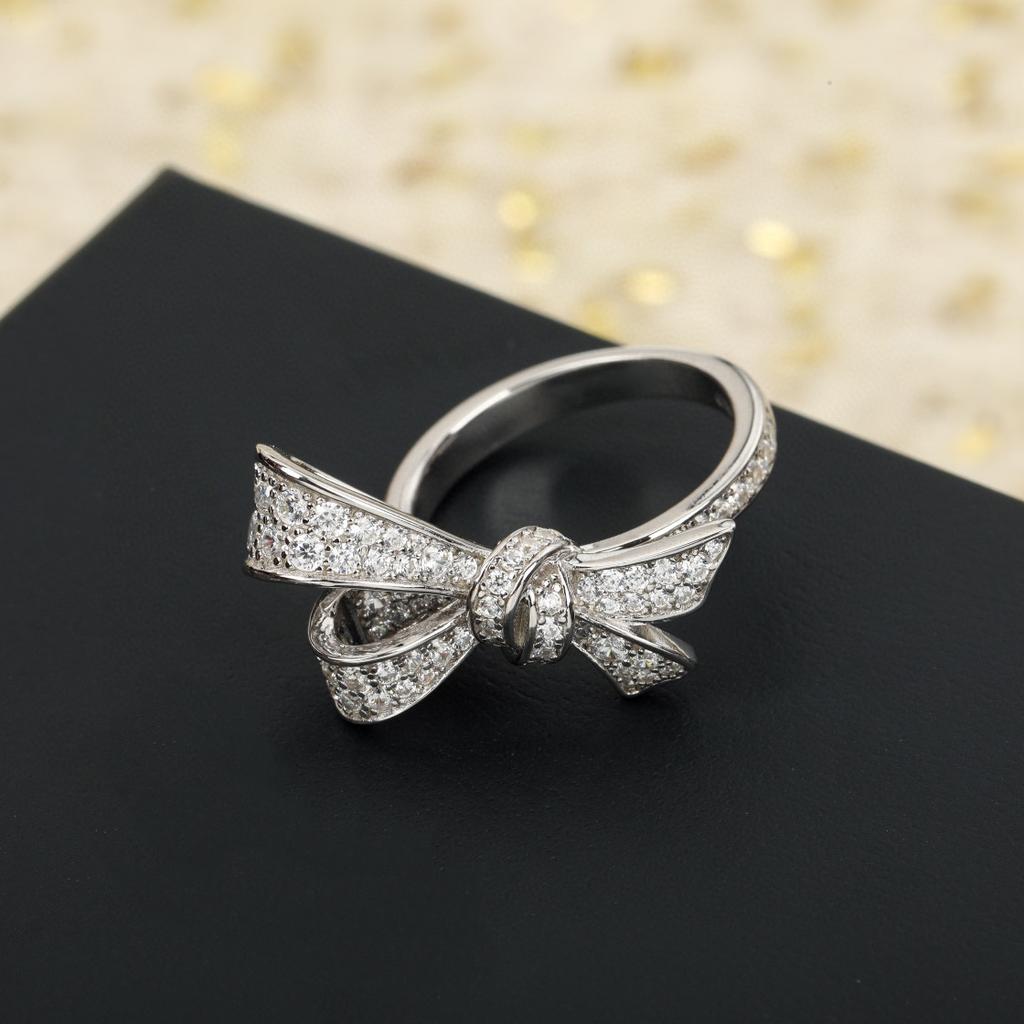 Vintage Hot Brand Women's Ring Luxury Jewelry For Women Designer 925 Silver Bowknot Ring High Quality Fashion Lady Party Rings