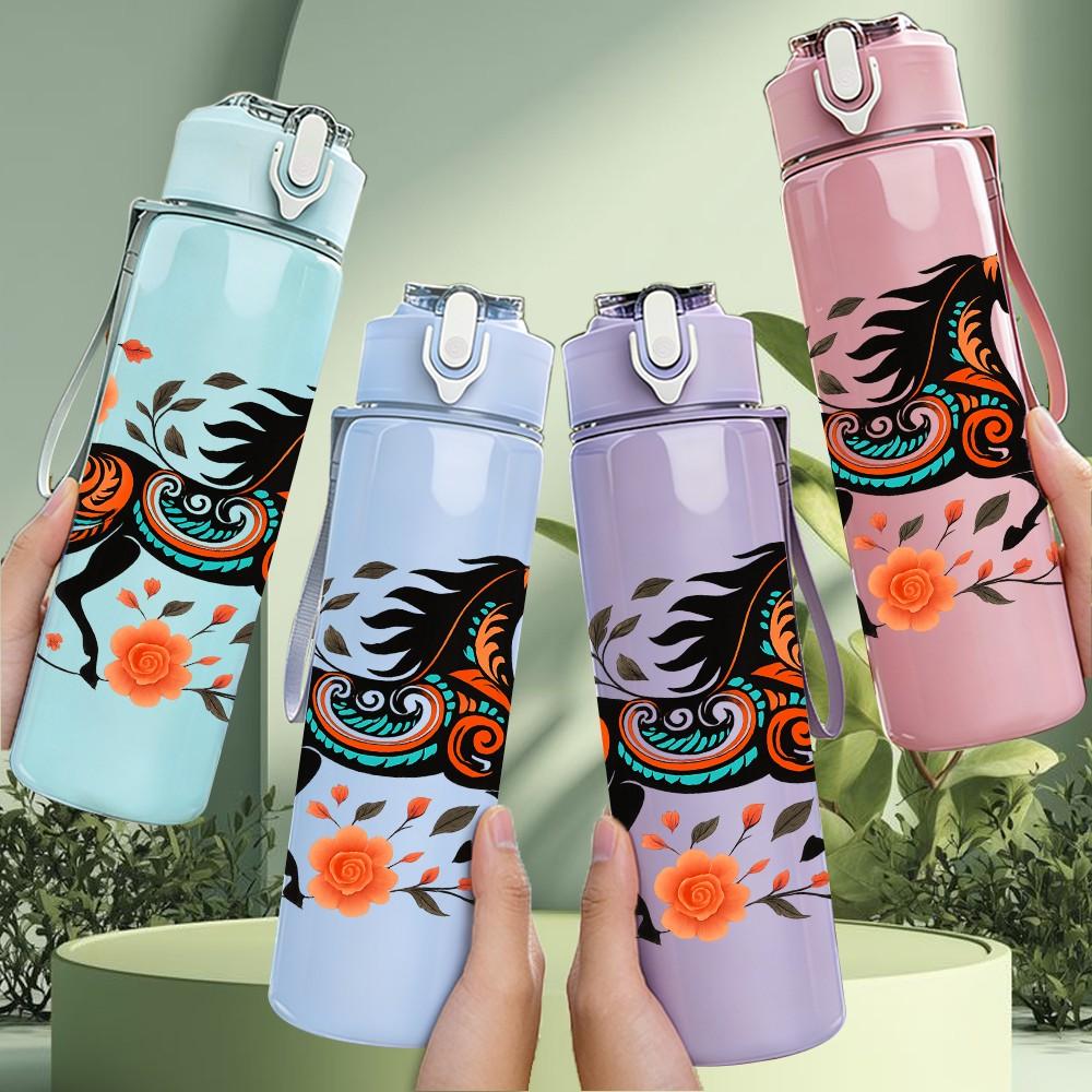 1PC Decorative Floral Running Horse 750ml Color Plastic Sports Water Bottle Leakproof Flip Straw Lid Suitable for Sports Office Home Use