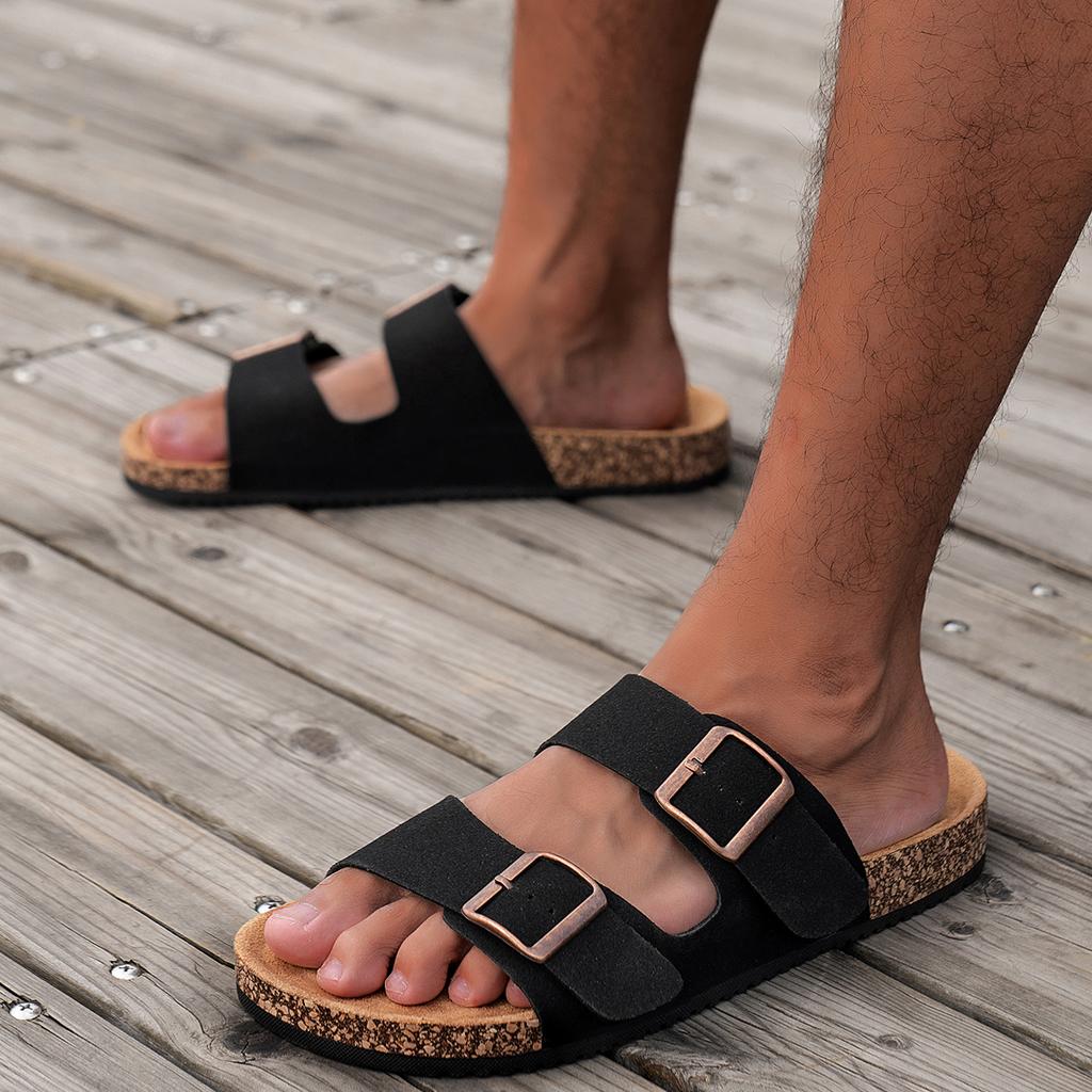 Fashion Summer Men Sandals Buckle Strap Outdoor Sandal Flip Flops Light Slipper Soft Bottom Unisex Slides Flat Shoe Gladiator Mules