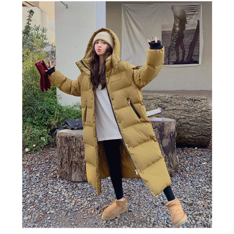 Fashionable and Thickened Red Long Padded Jacket for Women, Winter Outwear Coat with Bread Service Style