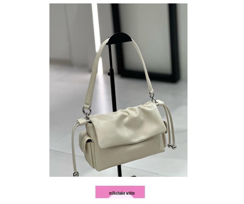 Women's Nappa Cowhide Cloud Crossbody Bag – Versatile 21cm Underarm Shoulder Bag in Wine Red/Black