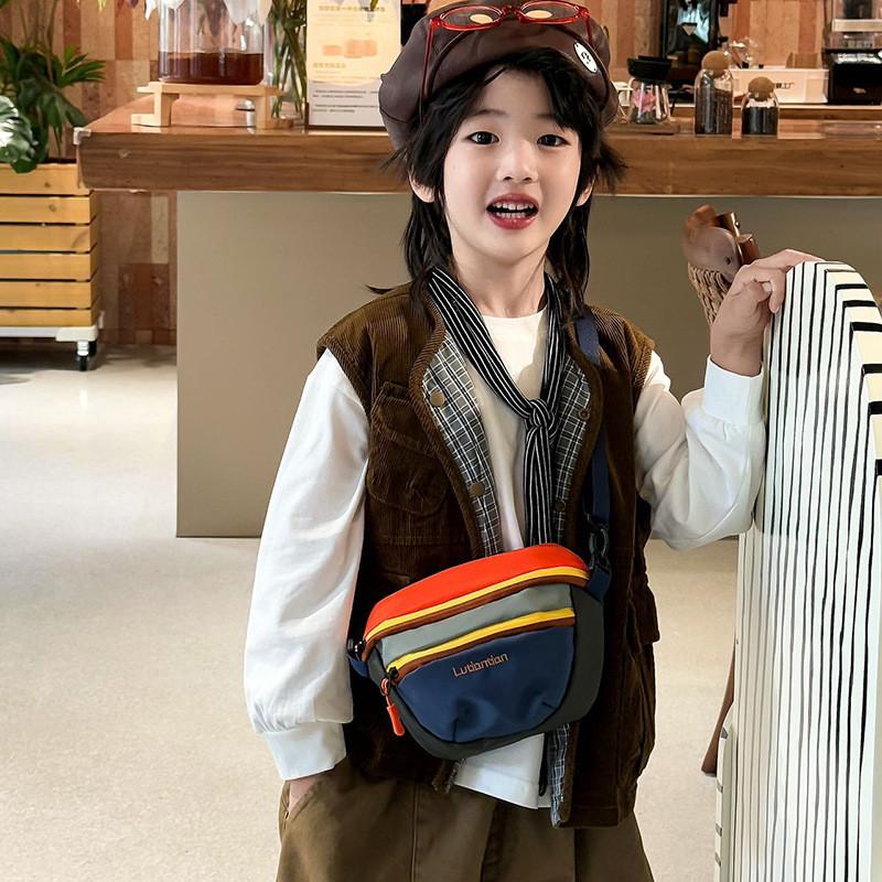 Bolso Cruzado Streetwear para Niños con Nylon Transpirable y Diseño Ligero para la Escuela y Uso al Aire Libre
