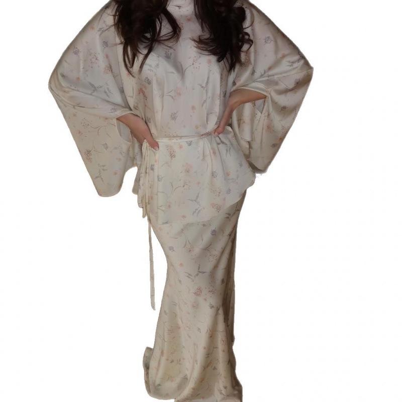 2025 Fall Women’s European Style Batwing Sleeve Tie-Up Top & Floral Print Skirt Set