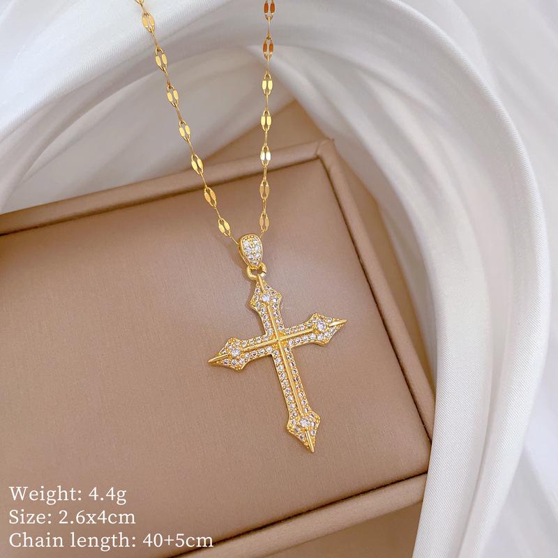 Titanium Steel Luxury Diamond Gold Micro-Inlaid Necklace for Women - Trendy Clavicle Chain