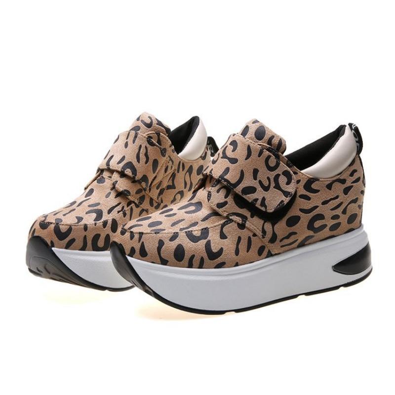 Women's Single Shoes Leopard Cross-border Women's Shoes Autumn and Winter Slope Heel Casual Shoes Korean Version Sexy Student Sneakers