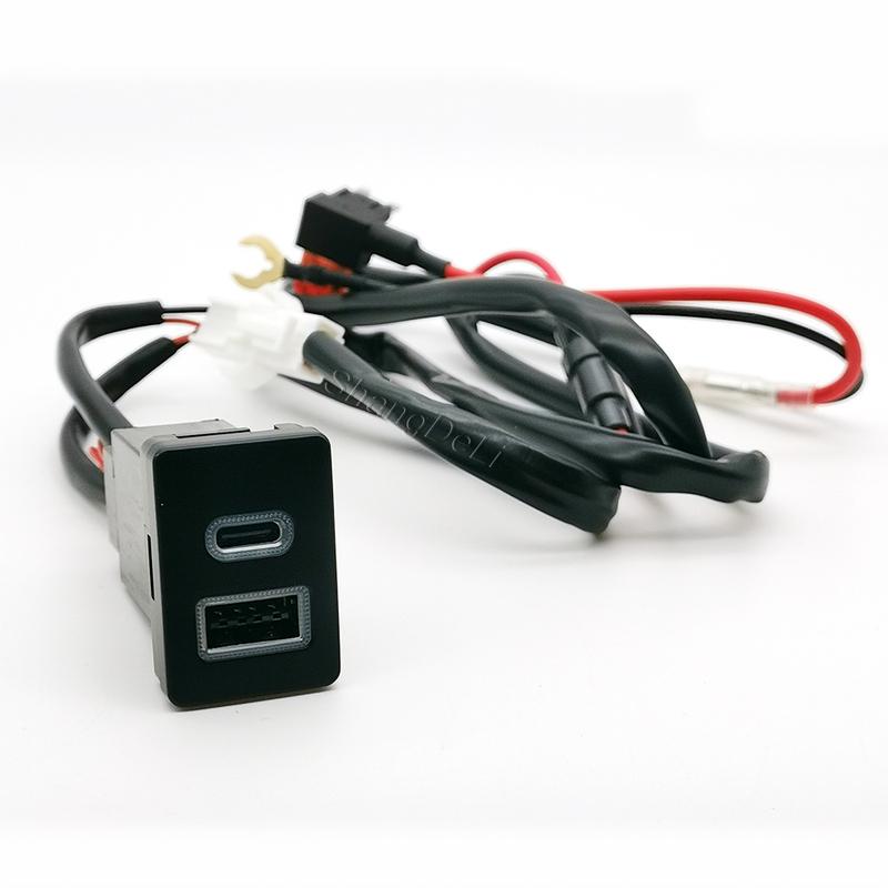 12V/24V Car QC3.0 USB Type-C PD Dual Charger Socket Phone Charging Outlet Power Adapter For Toyota LC120 Prado 16-20 Accessories