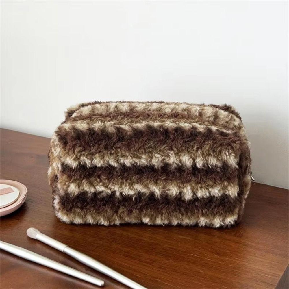 Large Capacity Plush Striped Makeup Bag Vintage Make Up Organizer Cosmetics Storage