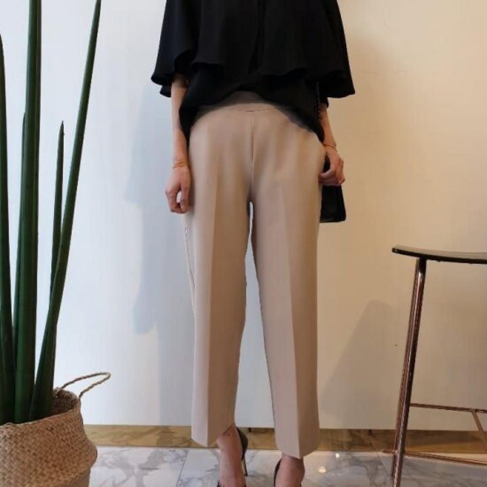 C S In The Room Span Wide Fit SlaCkS