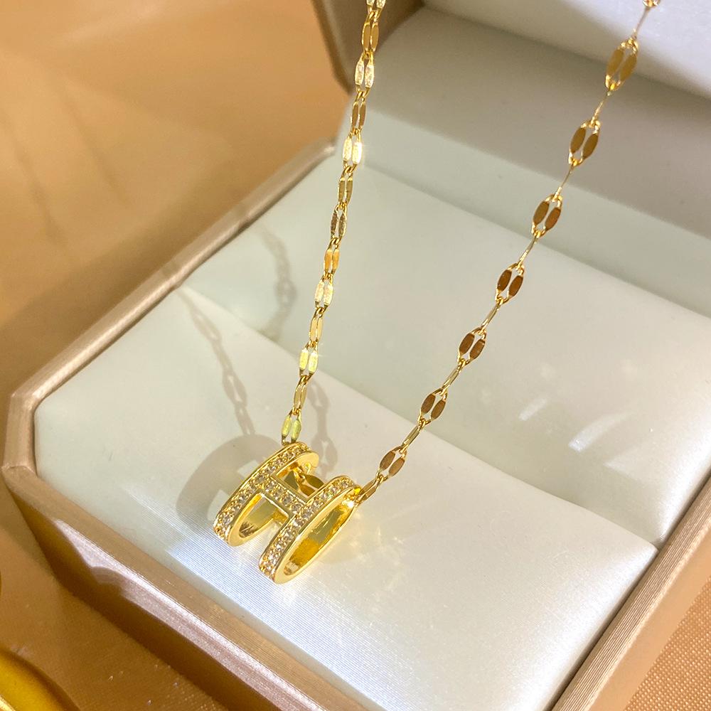 Luxury H Letter Clavicle Necklace: Full Diamond, French-Inspired, Elegant & Versatile Design for Women