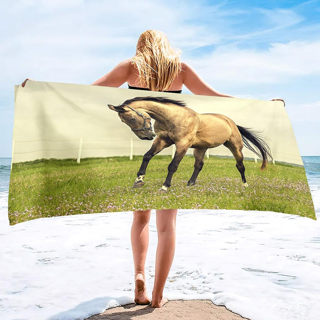 Horses Print Super Soft Beach Towels Oversized Microfiber Bath Towels Quick Dry Absorbent Towel for Adults Men Women Boy Girl