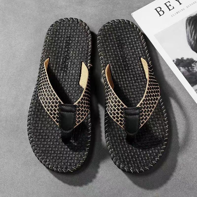 Flip-flops Men's High-grade Clamp-on Slippers Soft Sole Summer Comfortable Thick Sole Wear-resistant Slippers Outside Wear Flip-flops