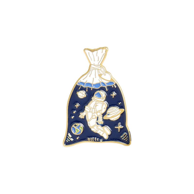 

Alloy Badge Decorative Brooch With Space Astronaut Theme Unique Capsule Shape For All XZ3592