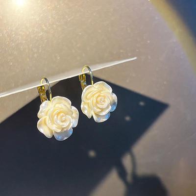 3D Rose Flower Boutique Earrings - Realistic Textured Floral Fashion for Spring & Summer