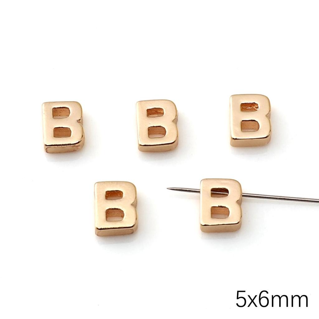 Mini Ciondolo Lettera Inglese in Rame per Creazione Gioielli Fai da Te Componenti Accessori