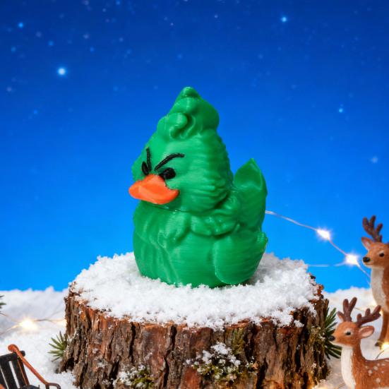 Green Christmas Duck Figurine Collectible Mini Duck Ornament Xmas Centerpiece Duck Figure for Holiday Tables Shelves Decoration