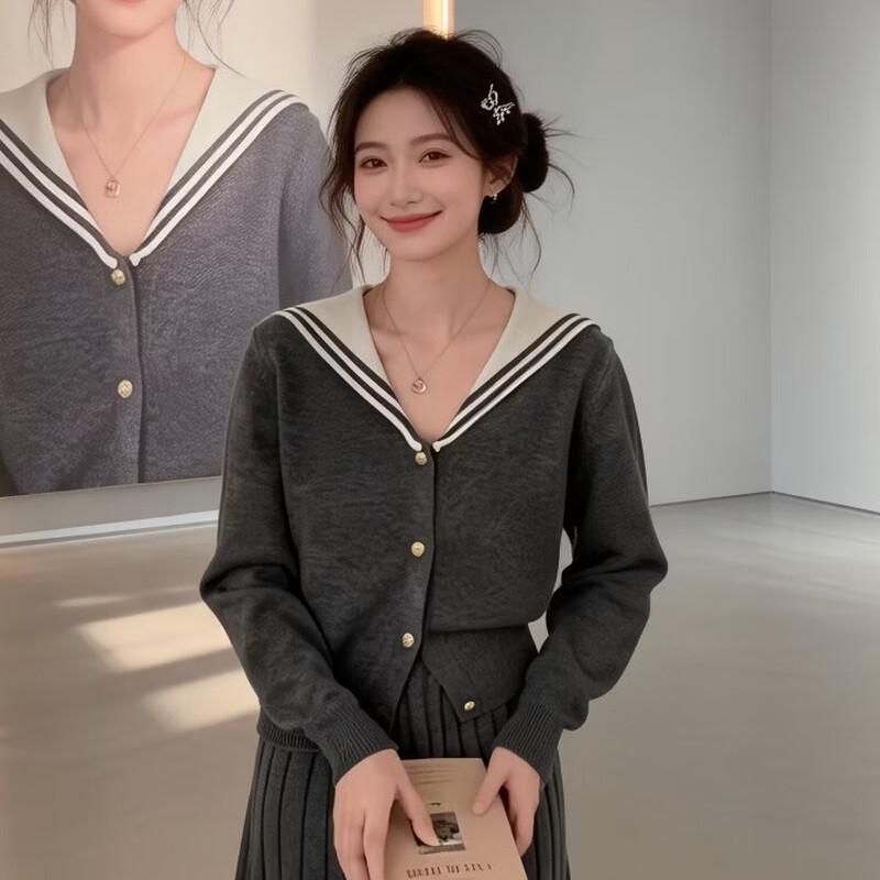 La Chapelle Korean Style Navy Collar Knit Sweater Set