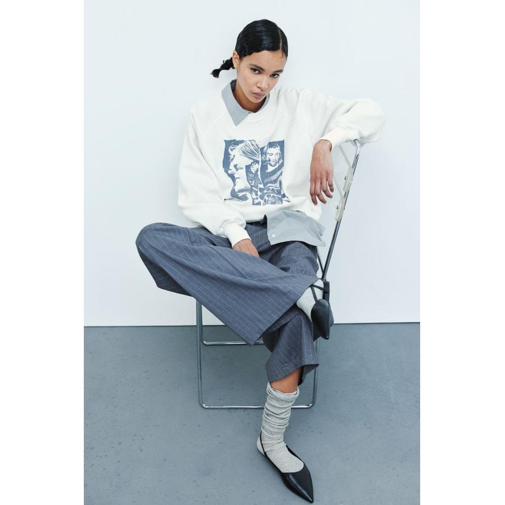 

Толстовка с принтом HM кремового цвета Курт Кобейн