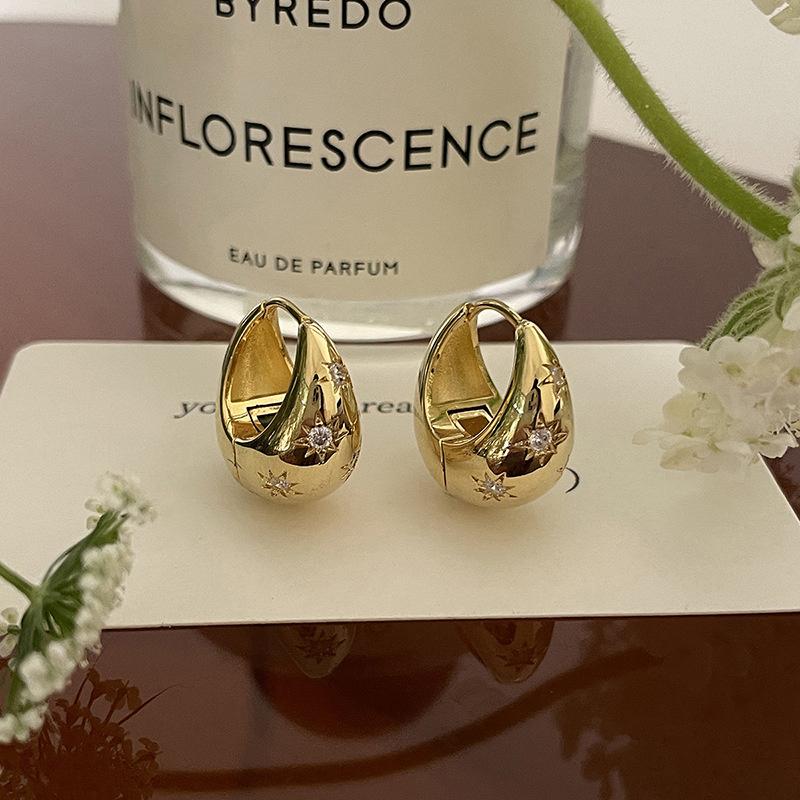 

Роскошные гладкие серьги-кольца из циркония со звездами для женщин и девочек, массивные металлические пряжки для ушей в стиле панк Y2K, ювелирные изделия золотой