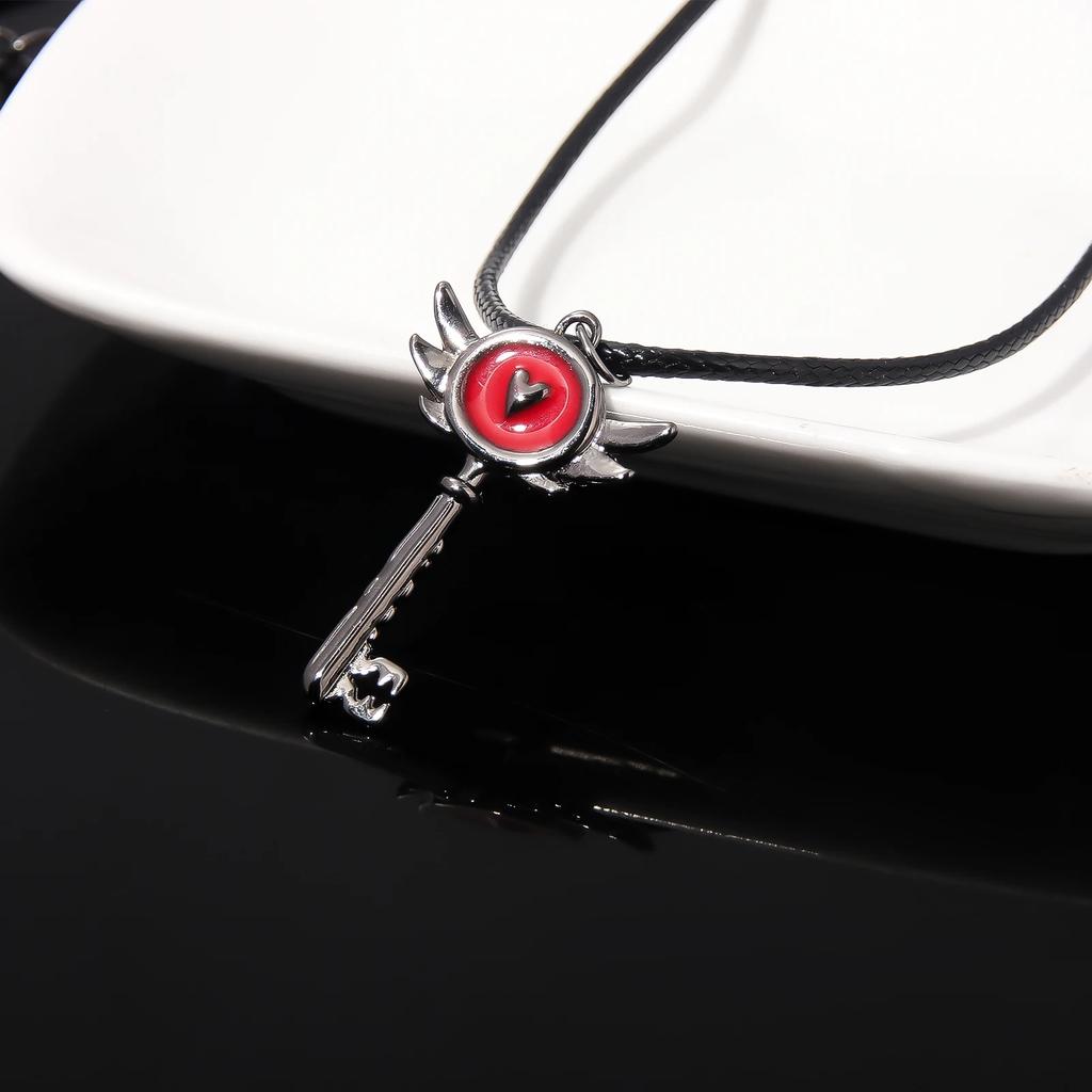 Hazbin Anime Hotel Schlüssel Halskette Liebesherz Flügel Anhänger Halskette Für Frauen Männer Choker Cosplay Accessoires Schmuck Geschenke