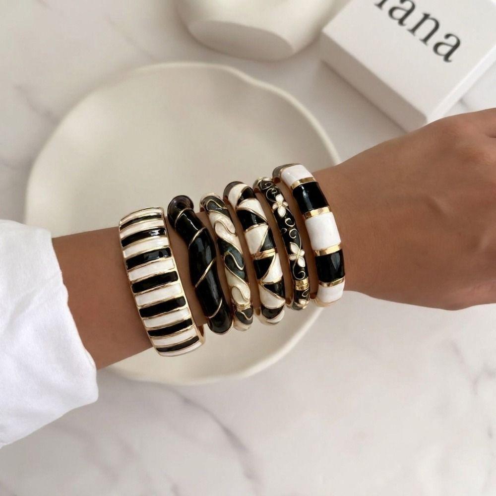 Emaille Emaille Armreif Schwarz Weiß Floral Zirkon Armband Party Schmuck Armband Party Anlass