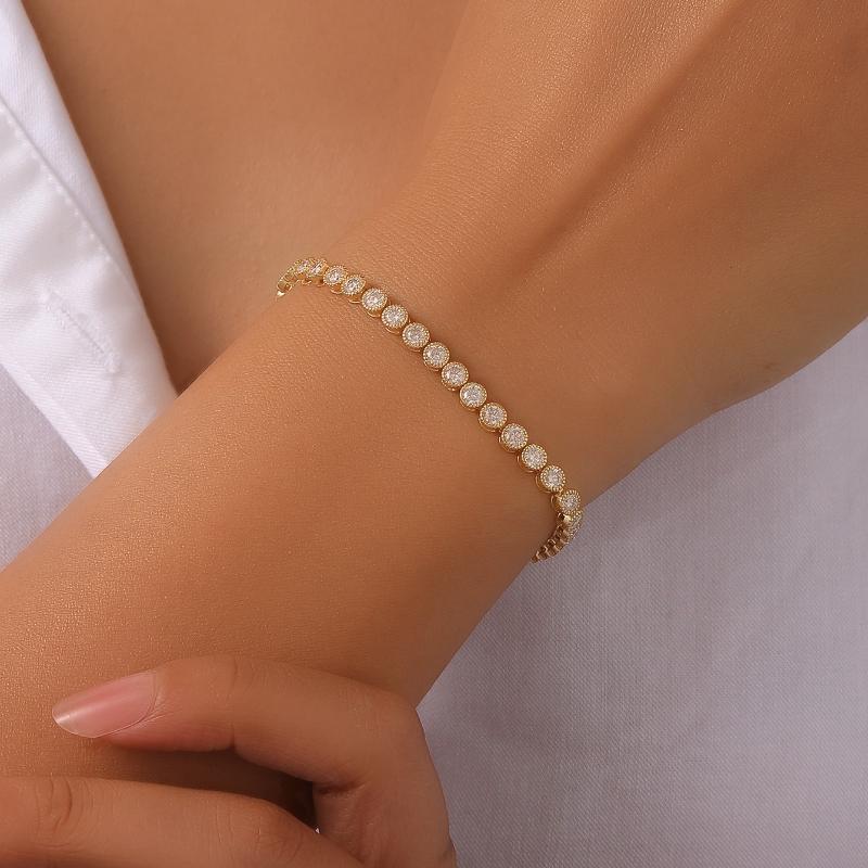 

S925 Silver Moissanite Tennis Bracelet Fine Jewelry Simple Elegant Design Suitable for Gifts Anniversaries Birthdays 19.5CM