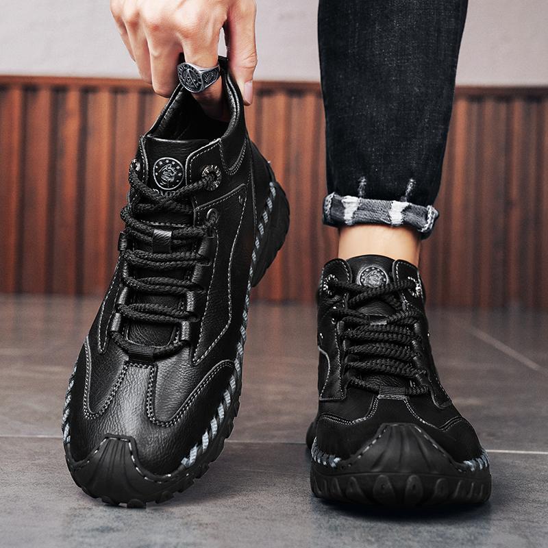 Fashion 2024 New Men's Leather High Top Shoes Classic Motorcycle Boots Leisure Walk Travel Mid-Calf Ankle Boots Warm Plush Fur Shoes