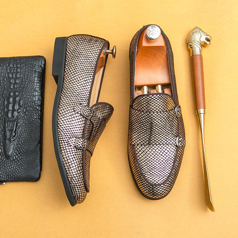 Fashion Luxury Golden Snake Skin Pattern Metal Buckle Design Men Comfortable Soft Flat Bottomed Round Toe Driving Leisure Loafer Shoes