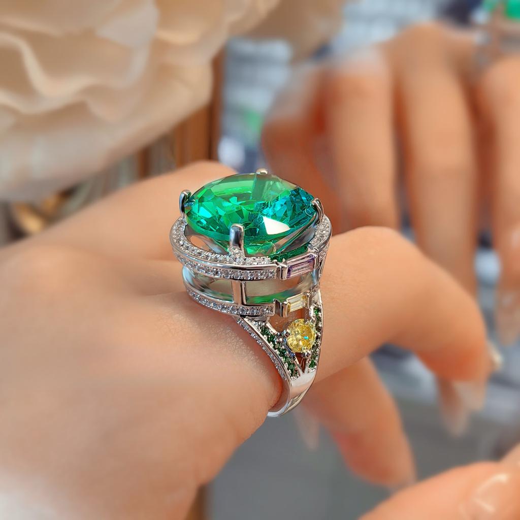 Designer Queen Fashion Micro-Inlaid Simulation Paraiba Ring Light Luxury Temperament Large Carat Emerald Women'S Ring