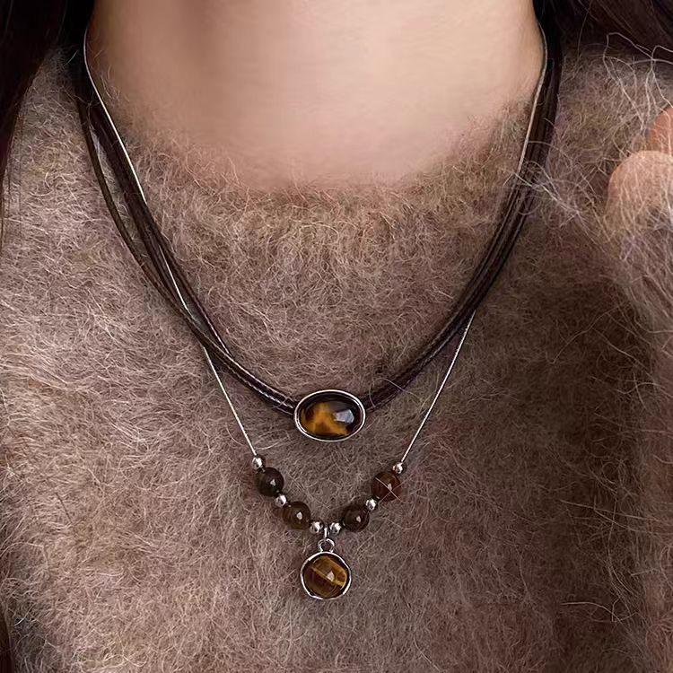 Melaleuca Women's Leather Tiger Eye Pendant Necklace - Elegant European & American Style Choker.