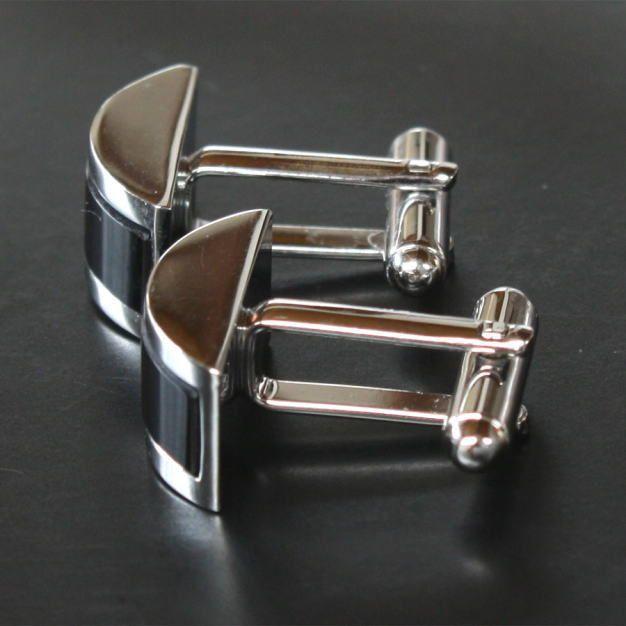 Used Kamakura Cufflinks Studio Black Onyx Carved Cufflinks (Cufflinks)