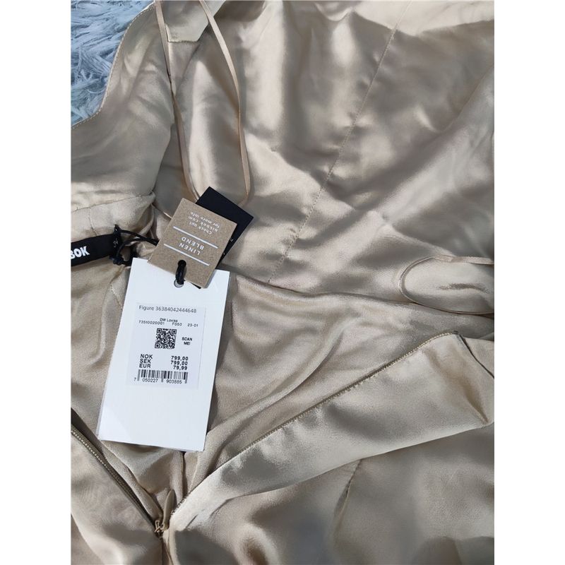 Export Single High Chain Halter Slit Hemline Style Satin Hip-Wrapped Figure-Flattering Annual Party Party Dress Dress