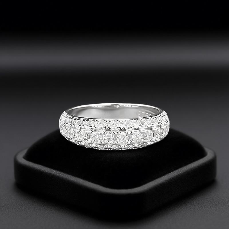 

Zhuozhifan S925 Silver Starry Eternity Ring with Classic Pave Diamonds - European & American Style Size 7
