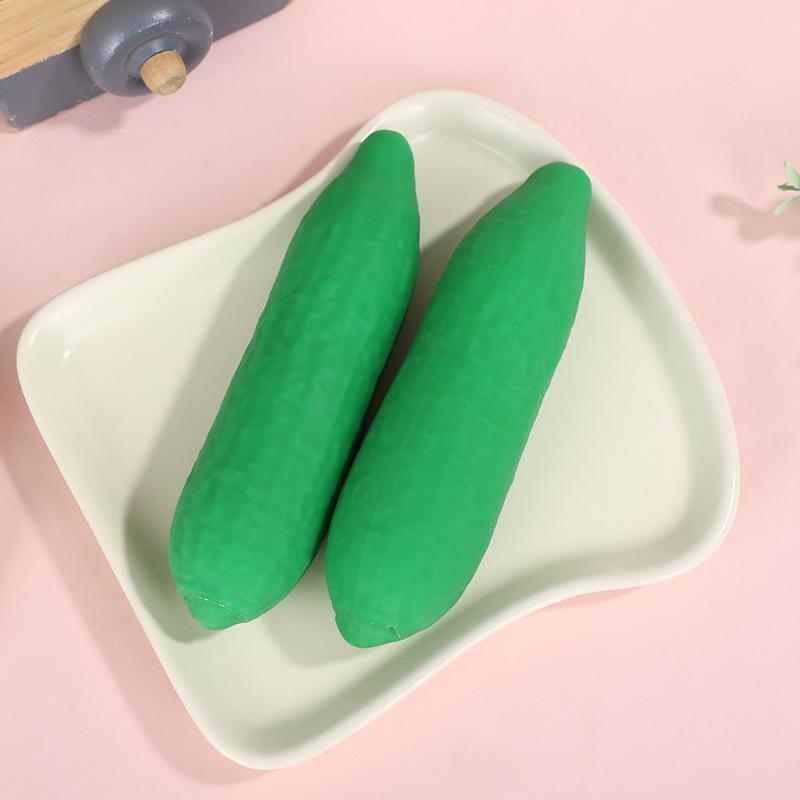 Novelty Realistic Cucumber Squeeze Toy Slow Rebound Elastic Decompression Prop for Kids Birthday Gift Party Favors