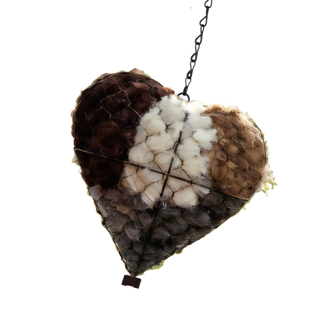 Easy Hanging Heart Shape Bird Shelter Garden Yard Decors Iron Bird Nesting Heart Refillable Design with Natural Fibers