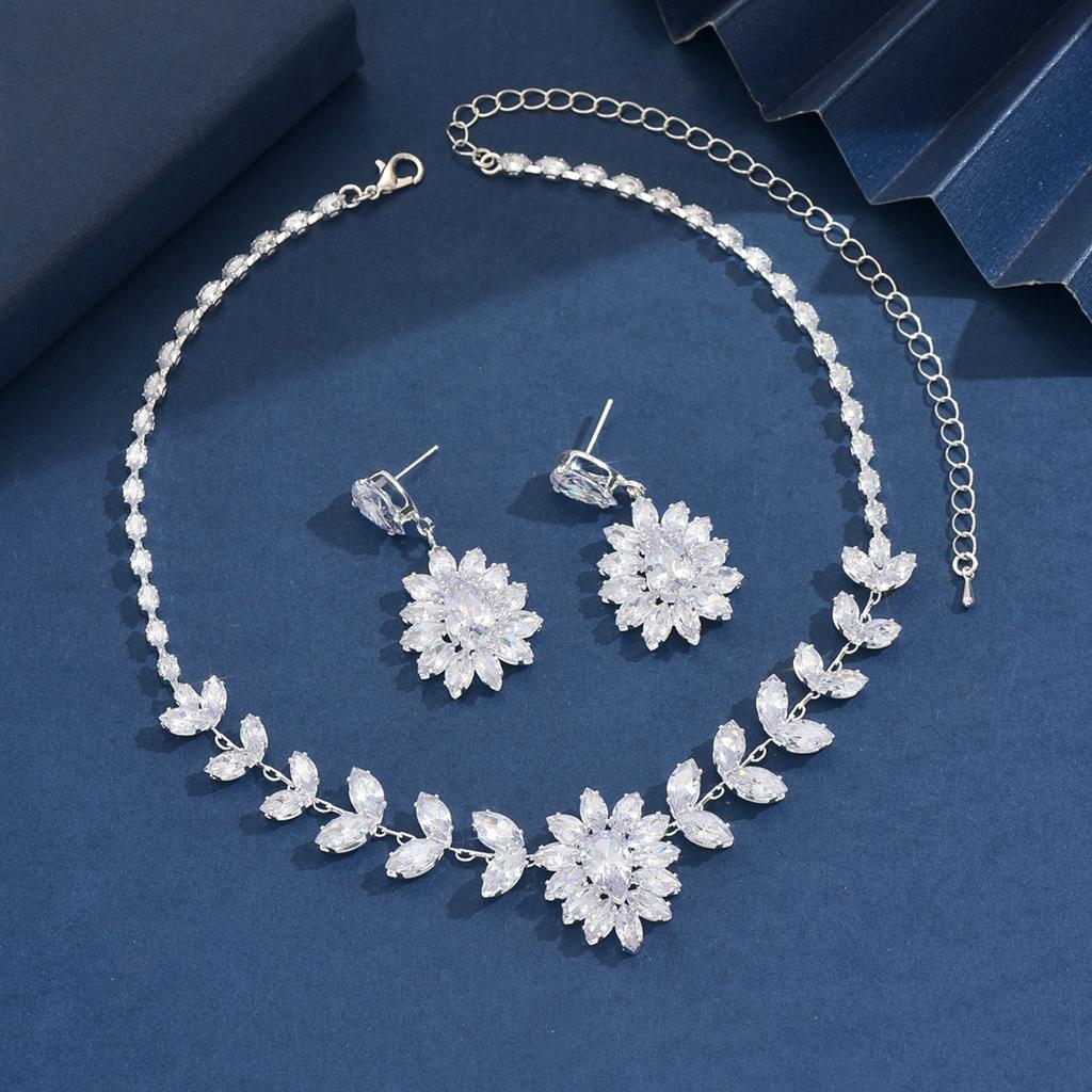 Klassischer Wassertropfen Zirkon Braut Hochzeit Accessoires Ohrringe Halskette Hochzeitskleid Schmuckset