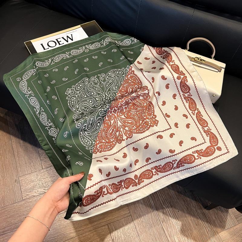New silk scarf women's fashion versatile high-end small square scarf Korean version neck protection scarf spring and autumn retro scarf binding bag