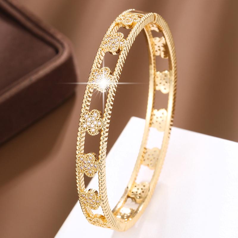 Luxury Hollow Plum Blossom Rhinestone Bracelet – Elegant and Versatile Design for Women