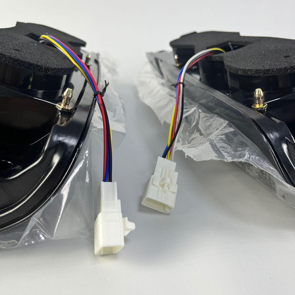 LED Taillights & Sequential Turn Signals for 05-18 Toyota Hiace H200 Series