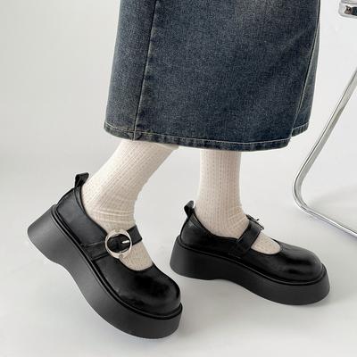 Schwarzer britischer Stil Retro Plateau Erhöhung kleine Lederschuhe Damen 2025 neu Sommer Rock JK Mary Jane einzelne Schuhe