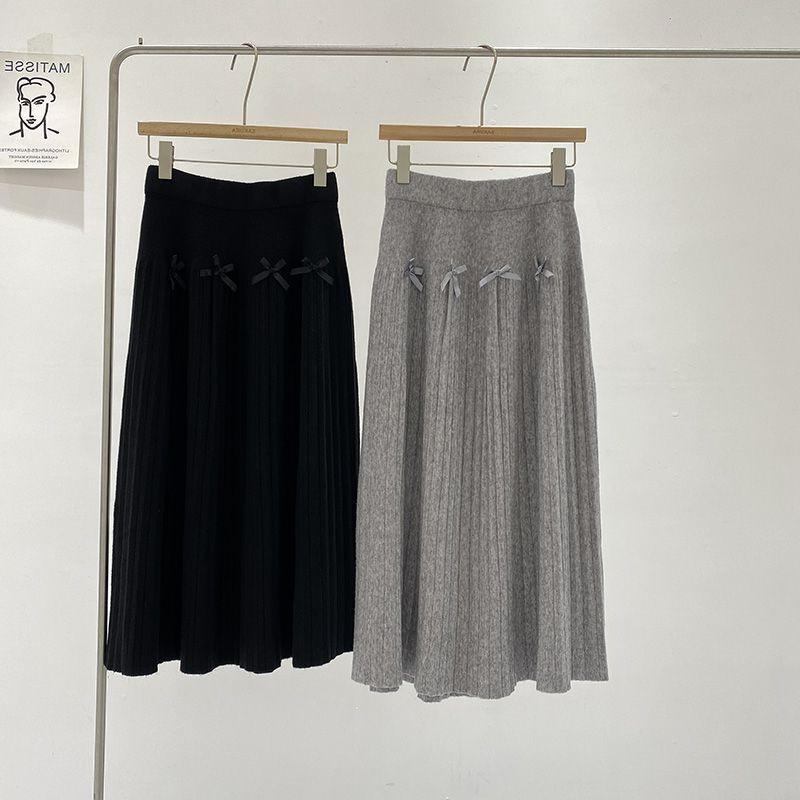 Korean Fashion High-Waisted Slimming Pleated Knit Skirt with Bow Detail