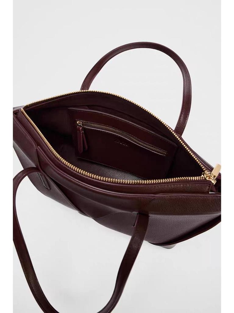 2025 Fashion Minimalist Large-Capacity Tote with Woven Detail, Retro Style, High-End Zipper
