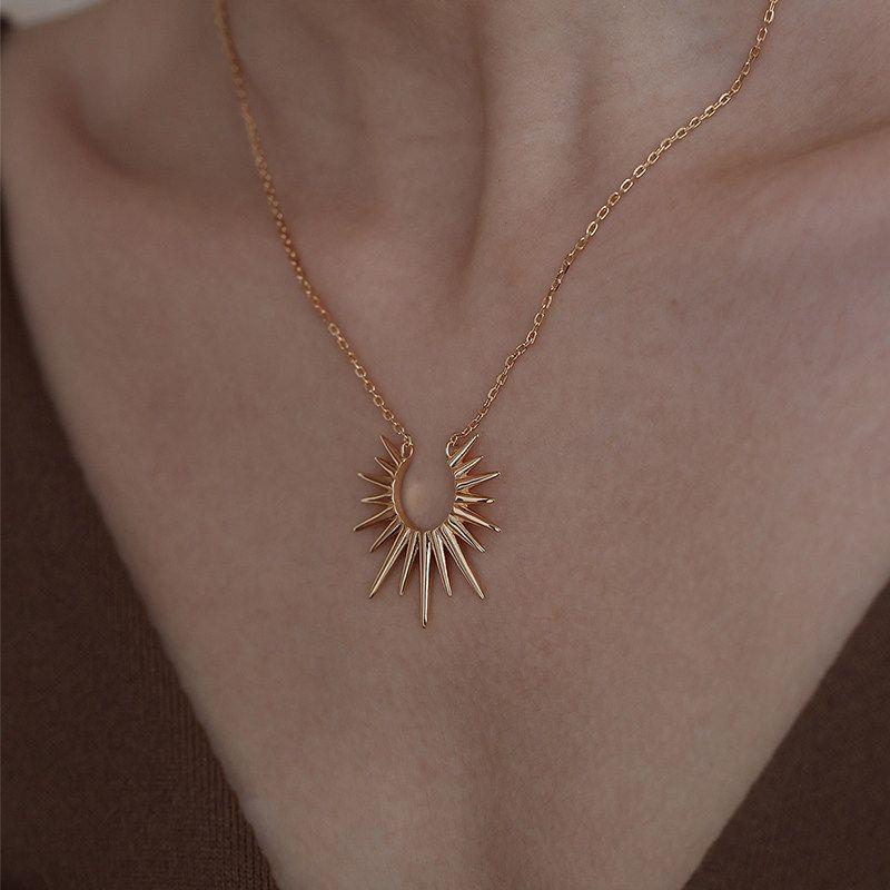 

Dipsy Sterling Silver Clavicle Chain Bloggers Same Style SUNFLOWER Gold (925 Sterling Silver) S