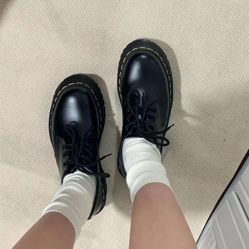 Hallyu pure desire style muffin platform small leather shoes in autumn 2025 new round head non-slip daily versatile Martin boots