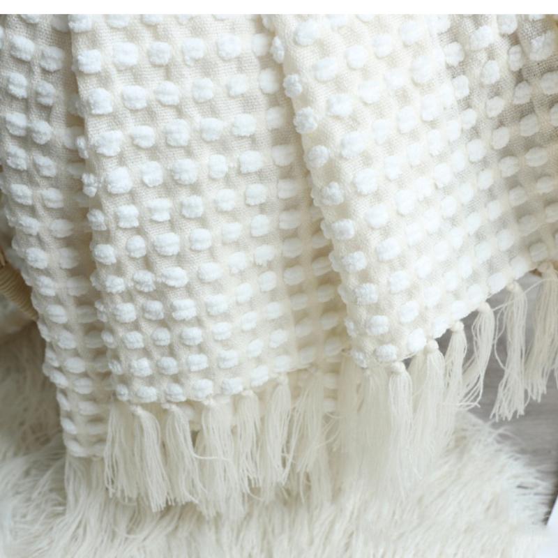 Nordic White Casual Blankets Throws Soft Comfortable Knitted Shawl Sofa Blanket Bed End Cover Travel Hotel Decorative Bedspread
