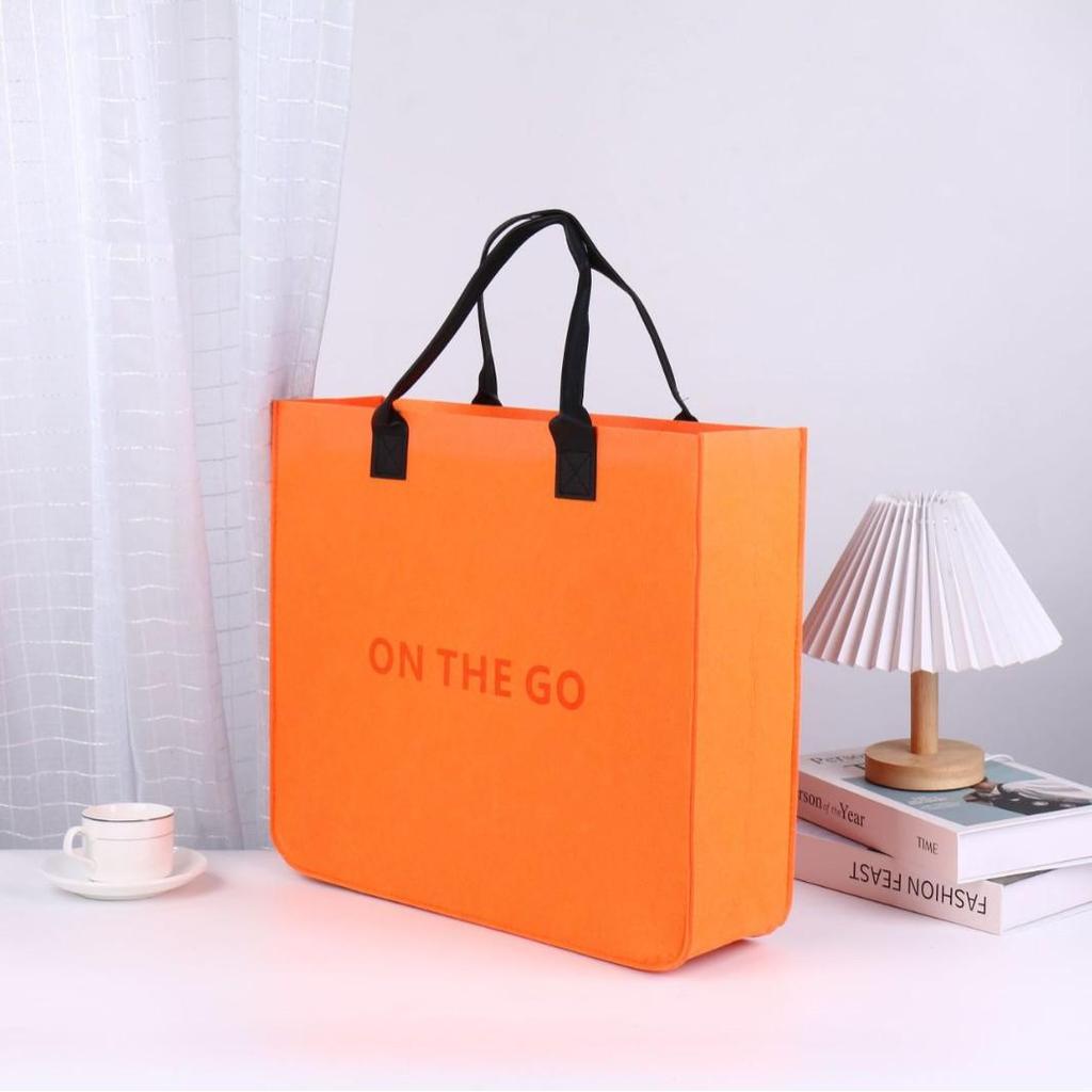 Stylish Internet Celebrity Felt Tote Bag - Fashionable Handbag for Shopping, Gifts, and Exhibitions