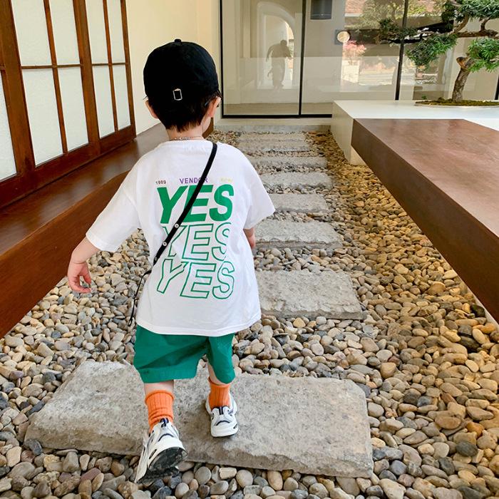 2023 Nowa Niebieska Koszulka z Krótkim Rękawem i Motywem Niedźwiadka ze 100% Bawełny dla Chłopców